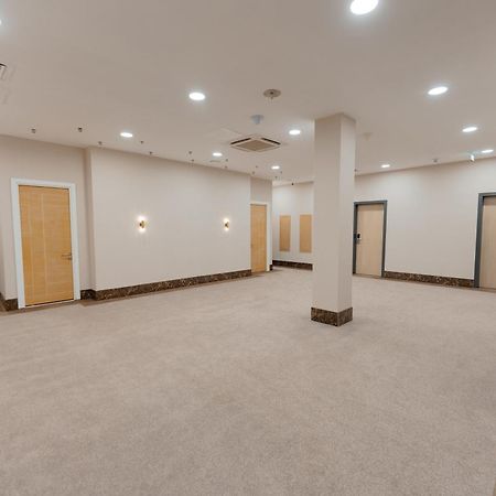 Alau Hotel Αστάνα Εξωτερικό φωτογραφία